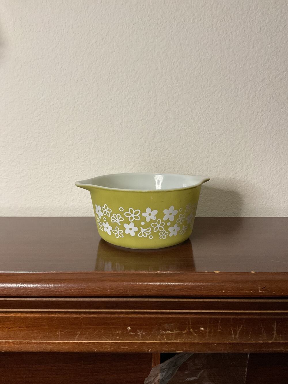 Vintage spring blossom crazy daisy Pyrex 1qt 473 casserole DISHWASHER DAMAGED